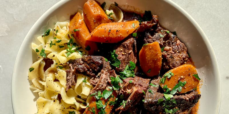 Beef daube best sale provencal instant pot